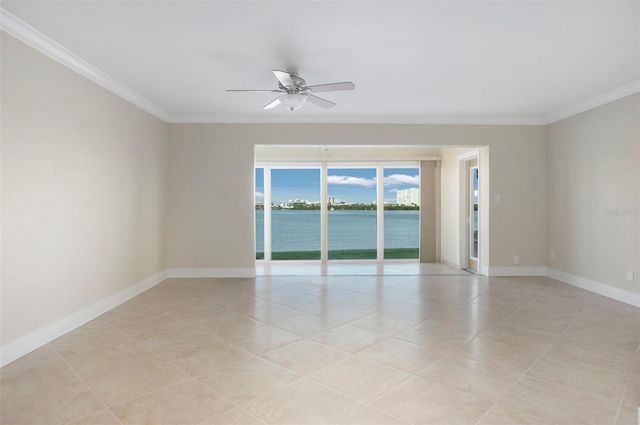 868 BAYWAY BOULEVARD 108, Clearwater Beach, FL 33767