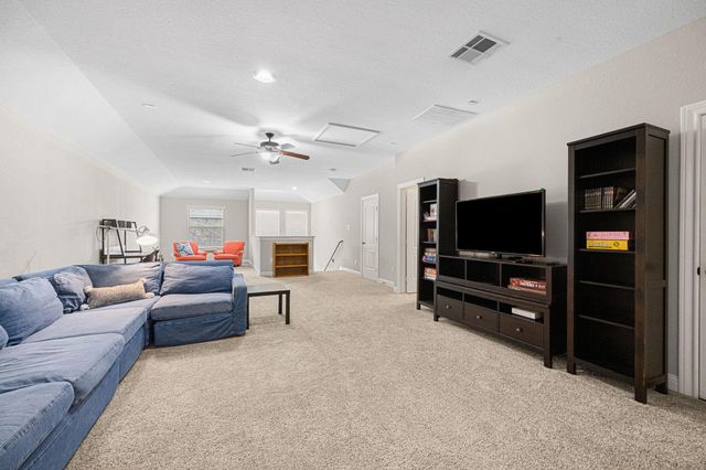 8706 Rampart Point Drive, Richmond, TX 77406