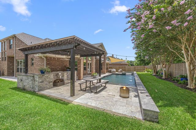 8706 Rampart Point Drive, Richmond, TX 77406