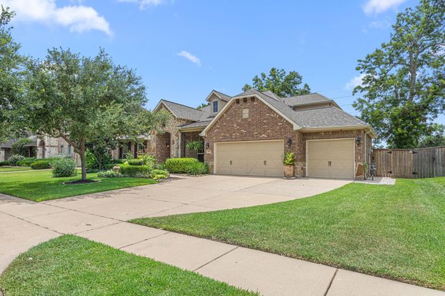 8706 Rampart Point Drive, Richmond, TX 77406