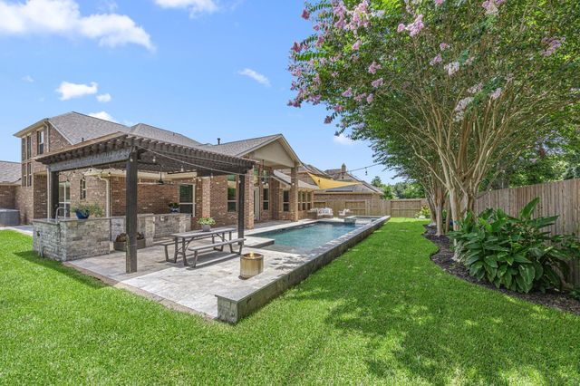 8706 Rampart Point Drive, Richmond, TX 77406