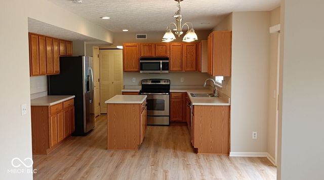 14026 Avalon East Drive, Fishers, IN 46037