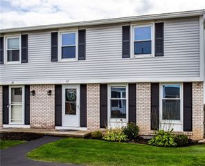 22 Springwood Drive, Webster, NY 14580