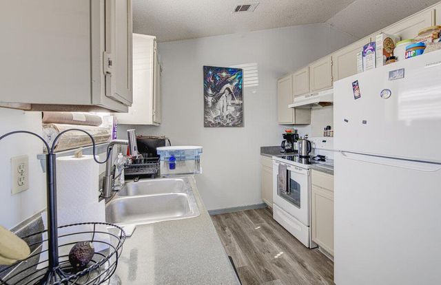 9624 Sugar Hill DR A & B, Austin, TX 78748