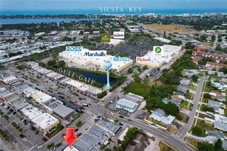 2721 MALL DRIVE B, Sarasota, FL 34231