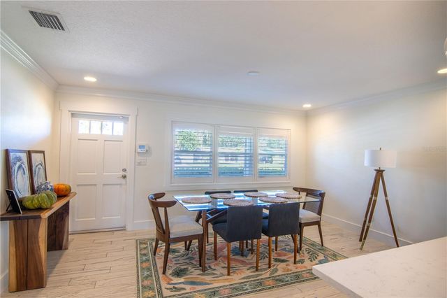 600 43RD AVENUE NE, St Petersburg, FL 33703