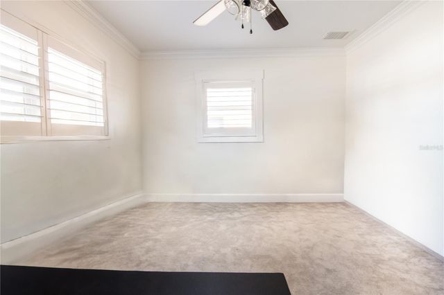 600 43RD AVENUE NE, St Petersburg, FL 33703