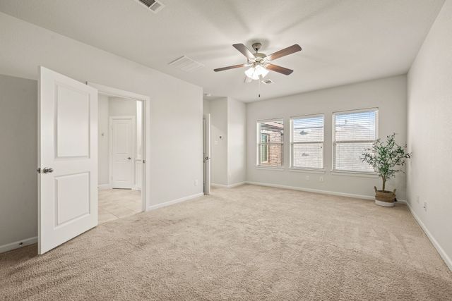 905 Plaza Lane, Argyle, TX 76226