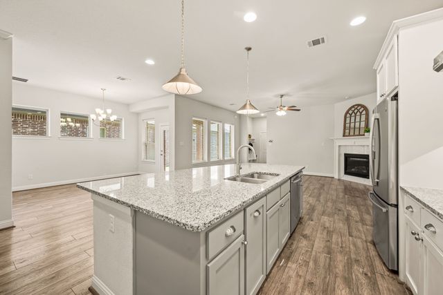 905 Plaza Lane, Argyle, TX 76226