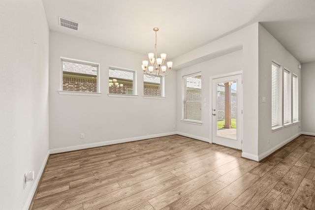 905 Plaza Lane, Argyle, TX 76226