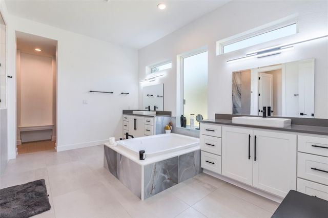 231 Call DR, Austin, TX 78737