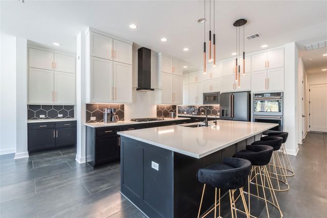 231 Call DR, Austin, TX 78737