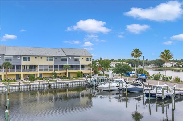 6149 ANCHORAGE WAY S, St Petersburg, FL 33712