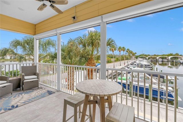 6149 ANCHORAGE WAY S, St Petersburg, FL 33712