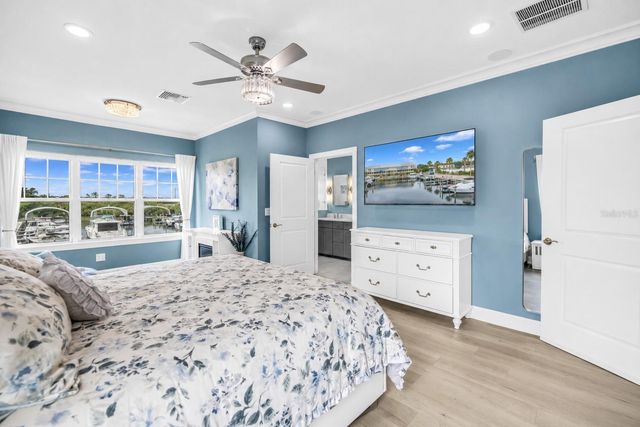 6149 ANCHORAGE WAY S, St Petersburg, FL 33712