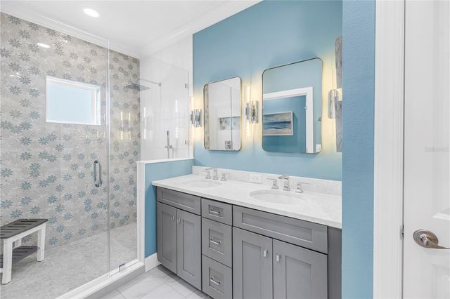 6149 ANCHORAGE WAY S, St Petersburg, FL 33712
