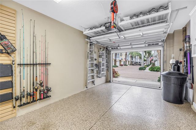 6149 ANCHORAGE WAY S, St Petersburg, FL 33712