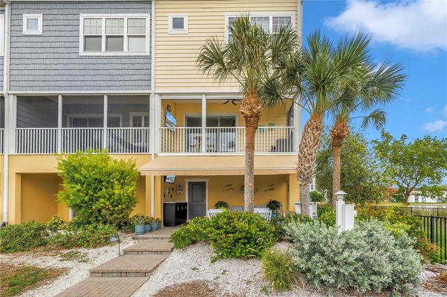 6149 ANCHORAGE WAY S, St Petersburg, FL 33712