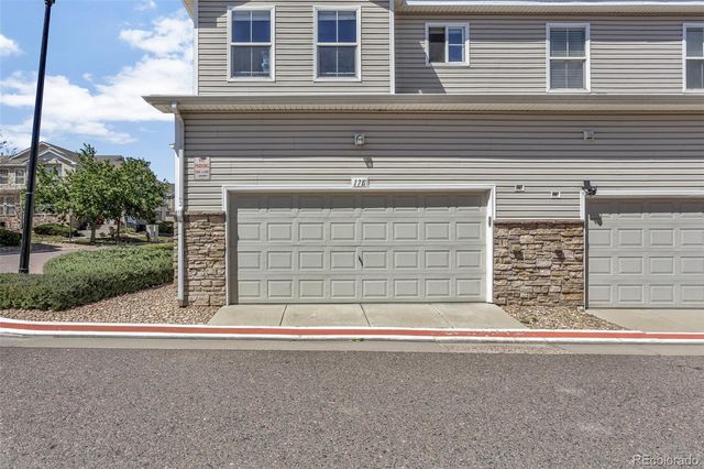 9758 Laredo Street 17E, Commerce City, CO 80022