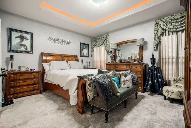 4025 NW Chapman Drive, Blue Springs, MO 64015