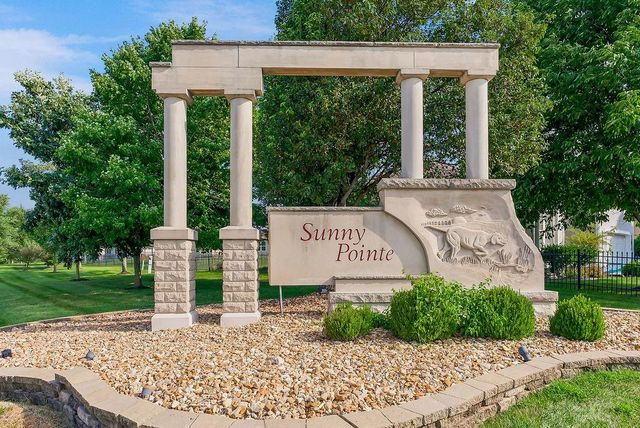 4025 NW Chapman Drive, Blue Springs, MO 64015