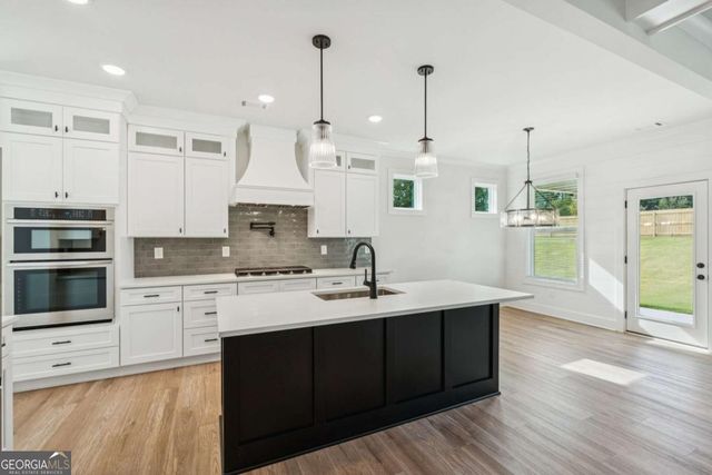 2370 Reserve Manor Court, Lawrenceville, GA 30043