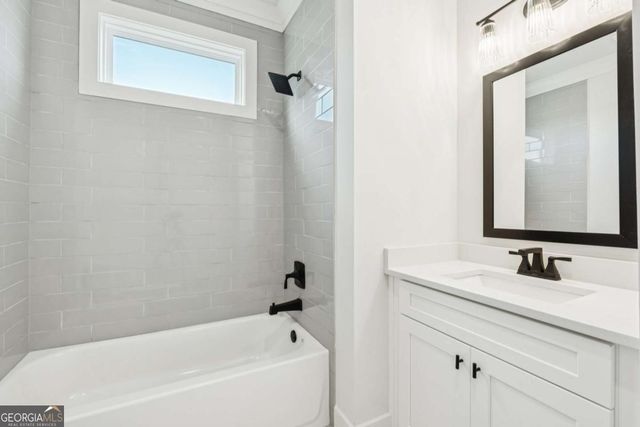 2370 Reserve Manor Court, Lawrenceville, GA 30043