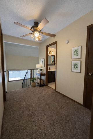 365 E 43rd Street, Minneapolis, MN 55409