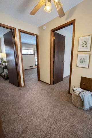 365 E 43rd Street, Minneapolis, MN 55409