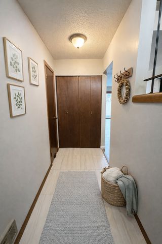 365 E 43rd Street, Minneapolis, MN 55409