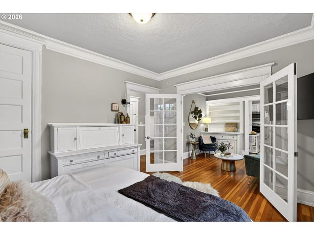 2109 Nw IRVING St 205, Portland, OR 97210