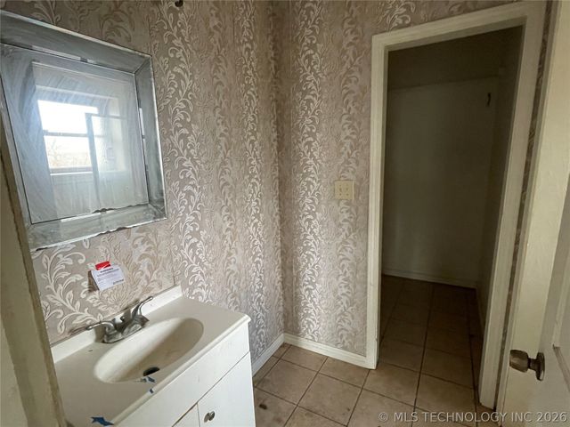 3975 Kennedy Road, Mannford, OK 74044