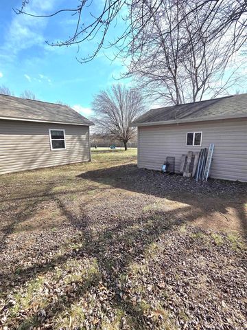 3201 McKinney Street, Mountain View, AR 72560