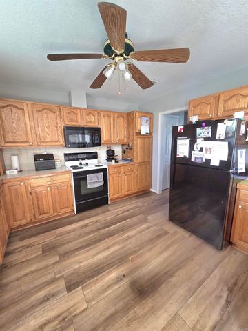 3201 McKinney Street, Mountain View, AR 72560