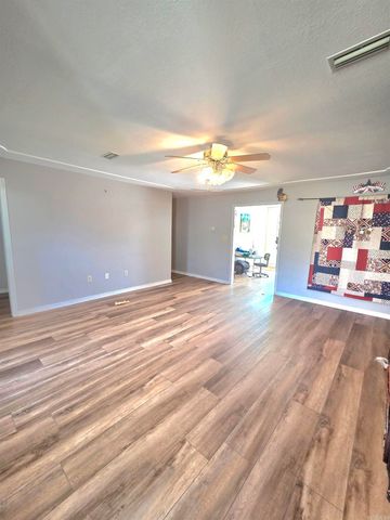 3201 McKinney Street, Mountain View, AR 72560