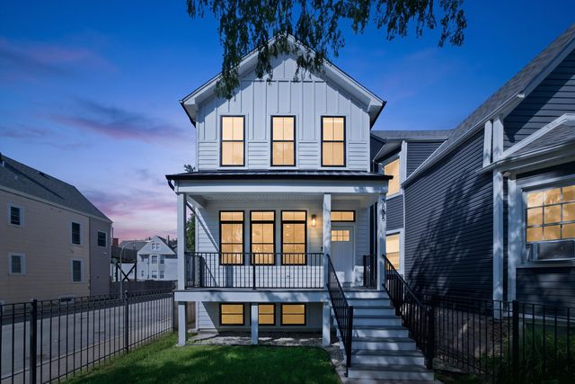 3536 N Albany Avenue, Chicago, IL 60618