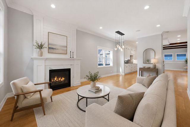 3536 N Albany Avenue, Chicago, IL 60618
