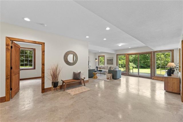 1404 E 183rd Street, Belton, MO 64012