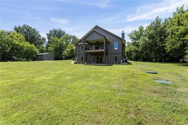 1404 E 183rd Street, Belton, MO 64012