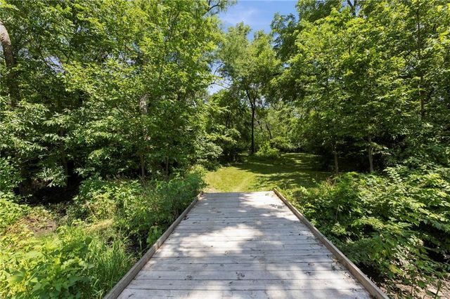 1404 E 183rd Street, Belton, MO 64012