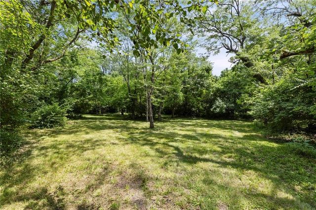 1404 E 183rd Street, Belton, MO 64012