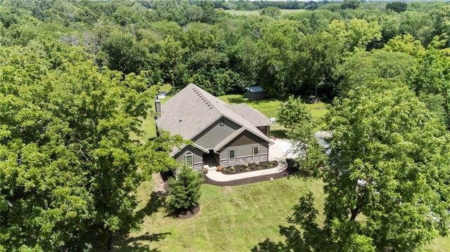 1404 E 183rd Street, Belton, MO 64012