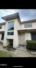 512 E Bard Road, Oxnard, CA 93033