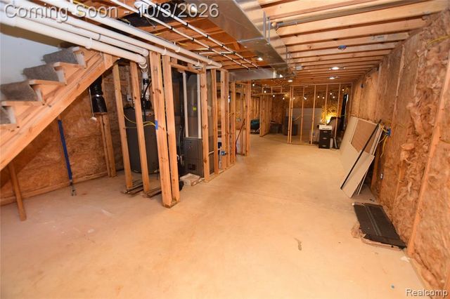 9343 Betsie Drive, Grand Blanc, MI 48439