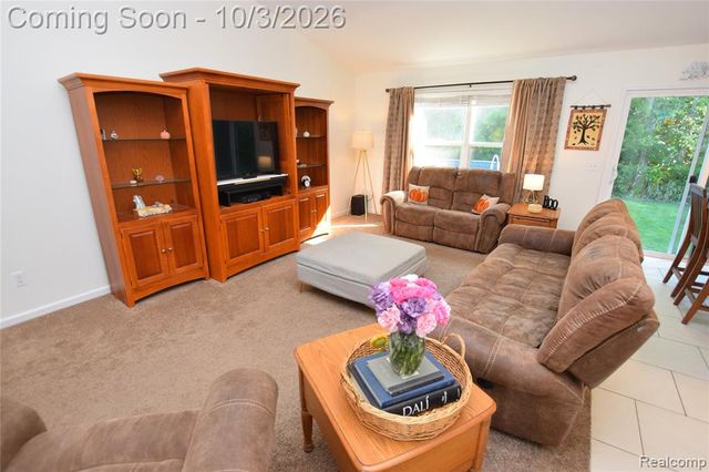 9343 Betsie Drive, Grand Blanc, MI 48439