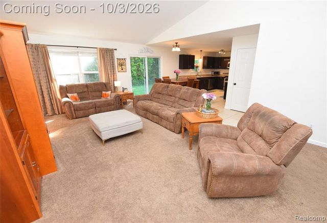 9343 Betsie Drive, Grand Blanc, MI 48439