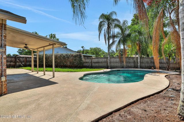 2650 CARDIGAN Court, Orange Park, FL 32065