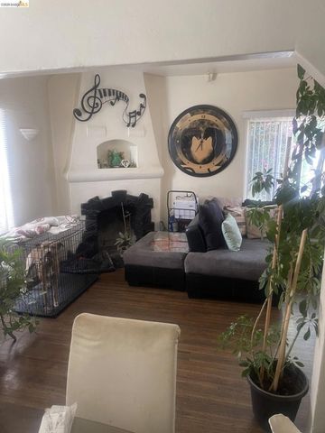 1314 99Th Ave, Oakland, CA 94603