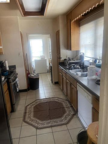 1314 99Th Ave, Oakland, CA 94603