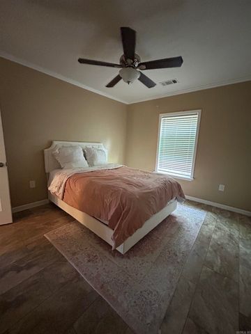 116 Lane Street, Morrilton, AR 72110